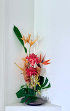 Load image into Gallery viewer, The Slate Vase - Handcrafted DELUXE Slate Vase | Ikebana-Inspired