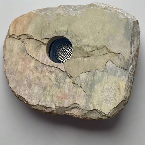 Close-up of MED13 Vase #1 - grey background