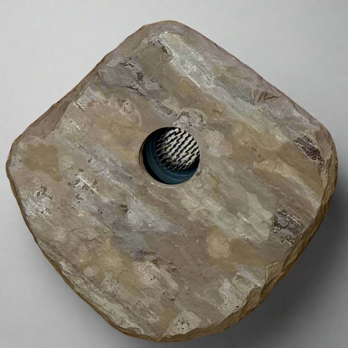 Close-up of MED15 Vase #8 - grey background